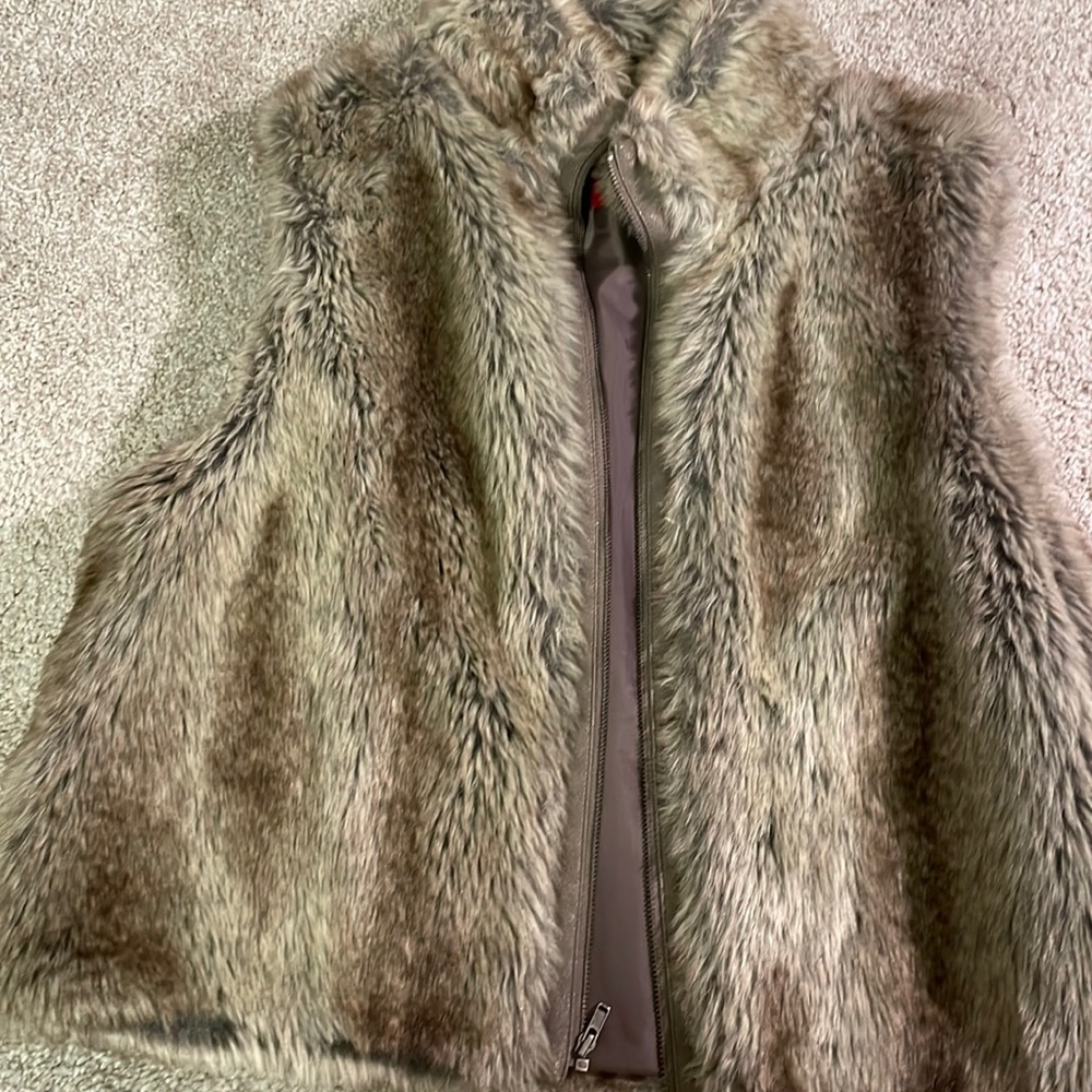 Elle Fake Fur Vest
